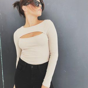CUT OUT LONG SLEEVE
